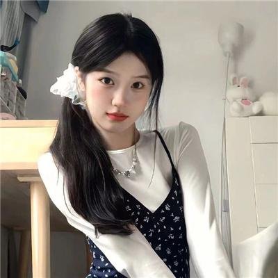 皇帝不在的八月